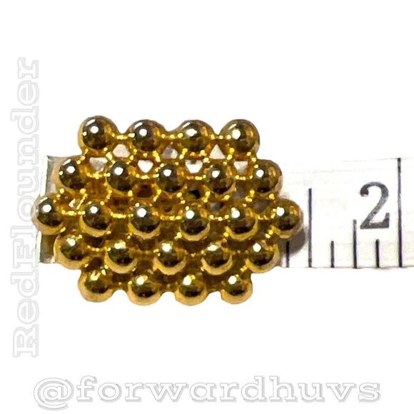 Large Gold Tone Honeycomb Clip-On Earrings - Shiny Statement Pieces - Picture 5 of 7